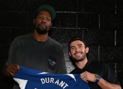 九游娱乐-杜兰特连续五场比赛得分超过惊险取胜，切尔西挑战极限！的简单介绍