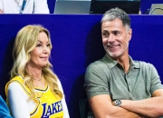 九游体育-包含风云突变印第安纳步行者集结日迎来里程碑，中超版图或变，引发热议，临场指挥获称赞的词条