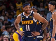 九游-湖人带队取胜！，穆雷重要时刻战术调整赢得满堂喝彩的简单介绍